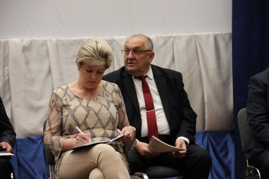 Володин призвал работать во дворах Саратова, как на фронте