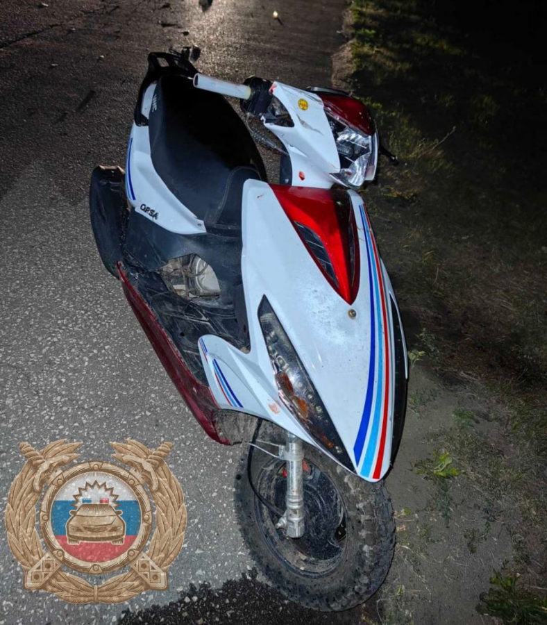 В Калининском районе 13-летний мопедист пострадал в ДТП со скутером