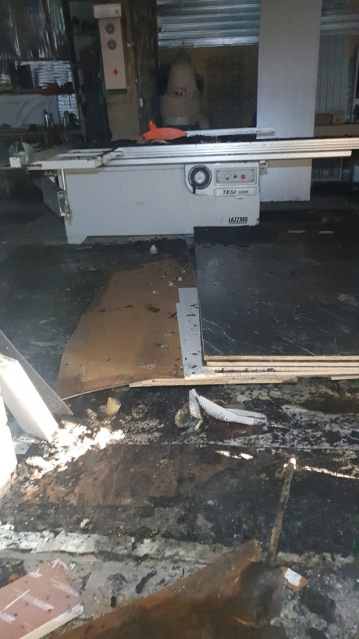 В Балакове загорелись «ВАЗ» и мебельное производство. Проверяется версия поджога