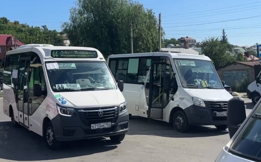 На перевозчиков завели дела за неработающие кондиционеры в автобусах Саратова