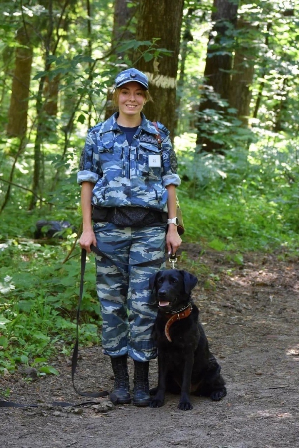 Полицейский-кинолог с собакой Адель из Саратова стала одной из лучших в России