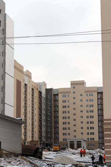 Журналистку не пустили в новостройки для переселенцев из аварийного жилья