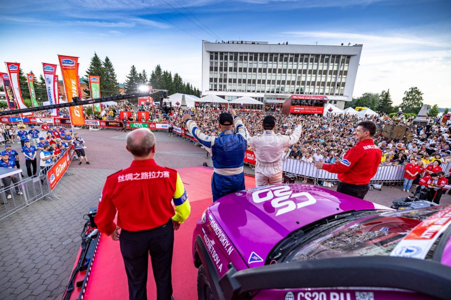 Экипаж из Саратовской области стал призером ралли «Шелковый путь»