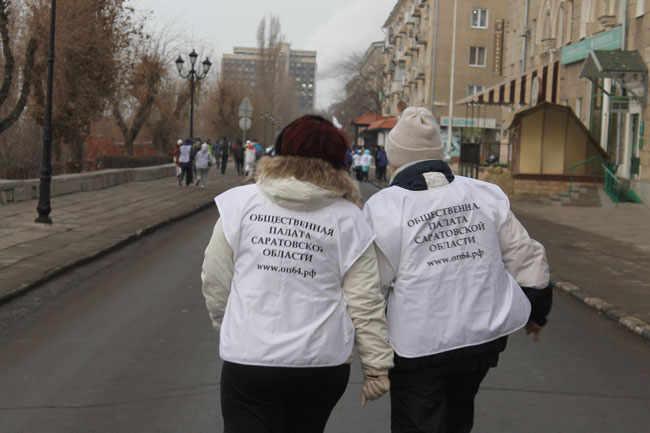 Секретарь ОП РФ в Саратове поручил «сделать китайцев» по числу бегунов