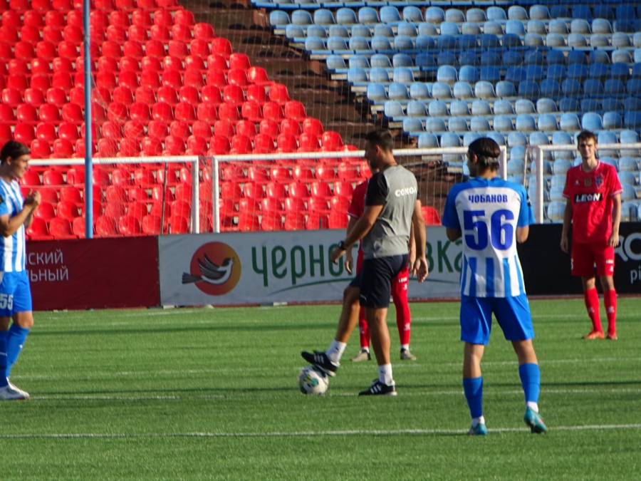 Саратовский «Сокол» одержал первую победу в новом сезоне