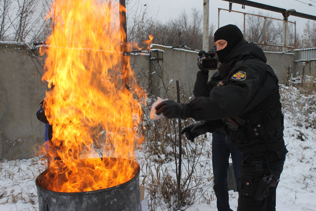 В Саратове уничтожили крупную партию наркотиков