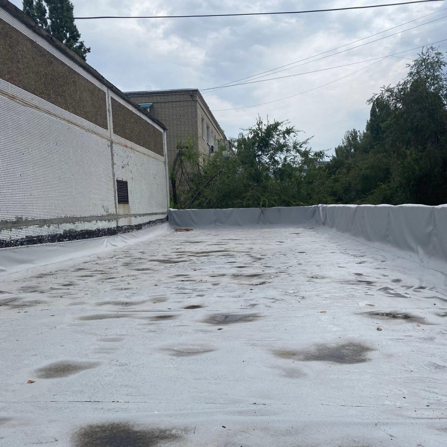 В Балакове отремонтируют лестницы и крышу в здании женской консультации