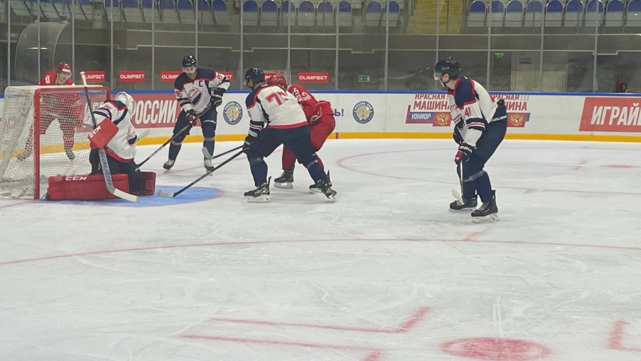 «Кристалл» забросил четыре шайбы «Ростову» и победил