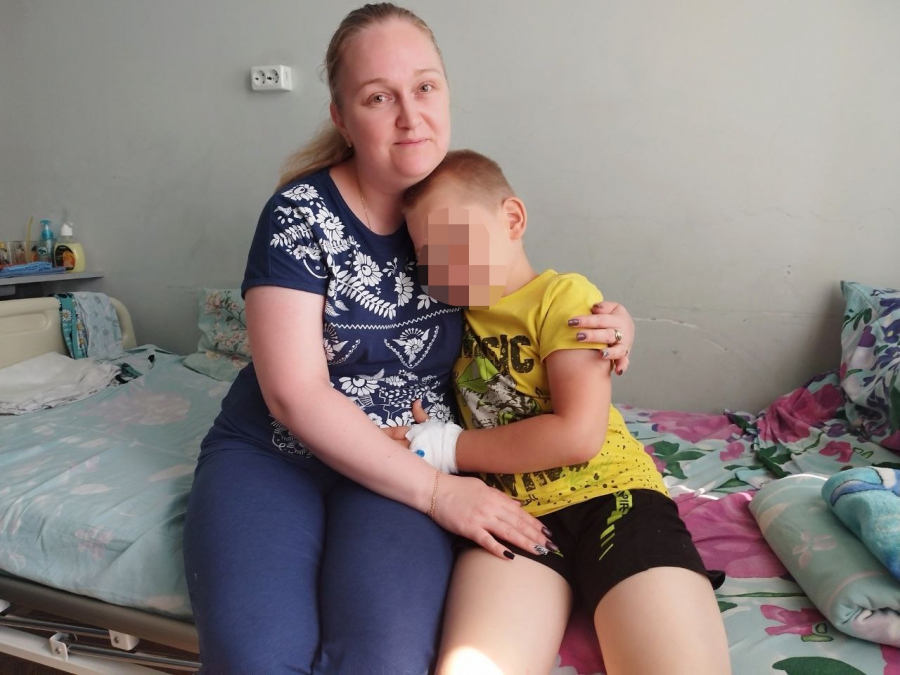 Саратовские врачи спасли ребенка после выстрела в шею из пневматической винтовки