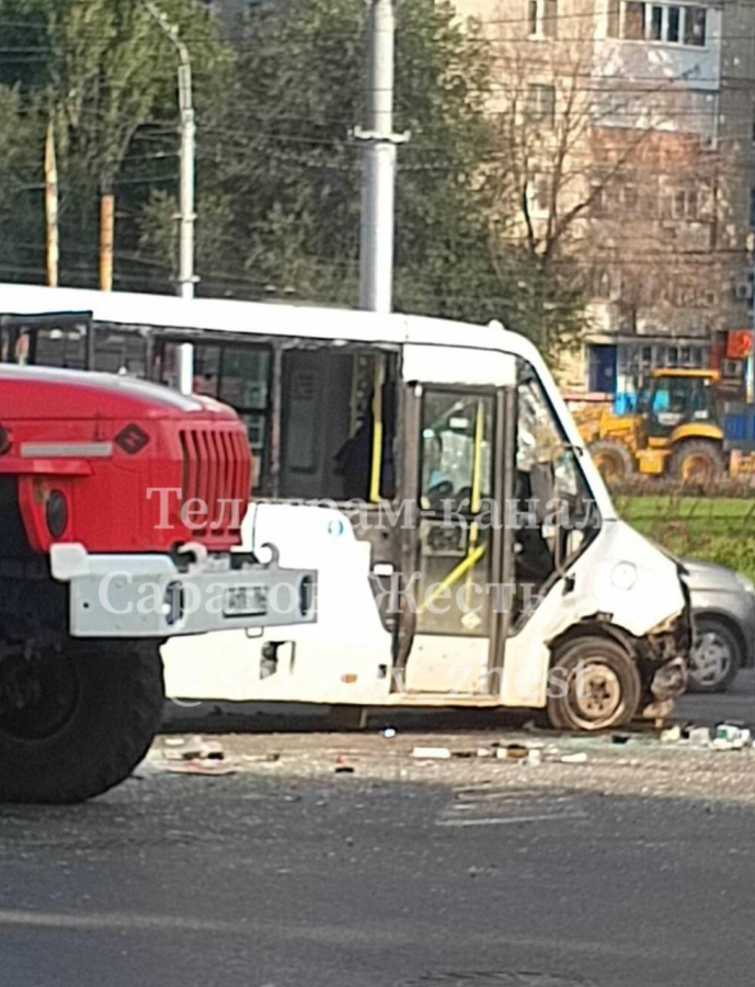 Пострадавшие в ДТП с маршруткой на Тархова пошли на поправку