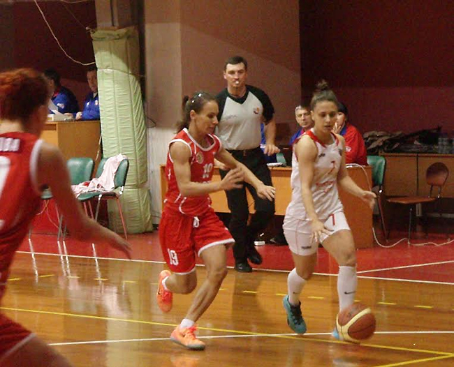 «Виктория-Саратов» стала чемпионкой 2014 года