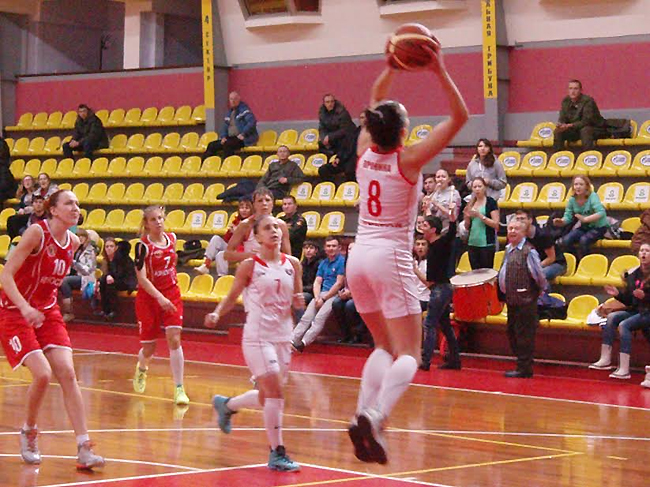 «Виктория-Саратов» стала чемпионкой 2014 года