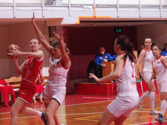 «Виктория-Саратов» стала чемпионкой 2014 года