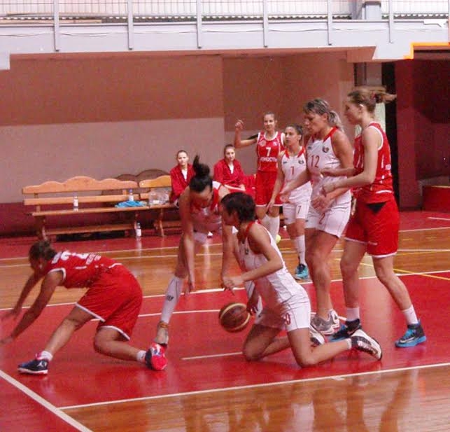 «Виктория-Саратов» стала чемпионкой 2014 года