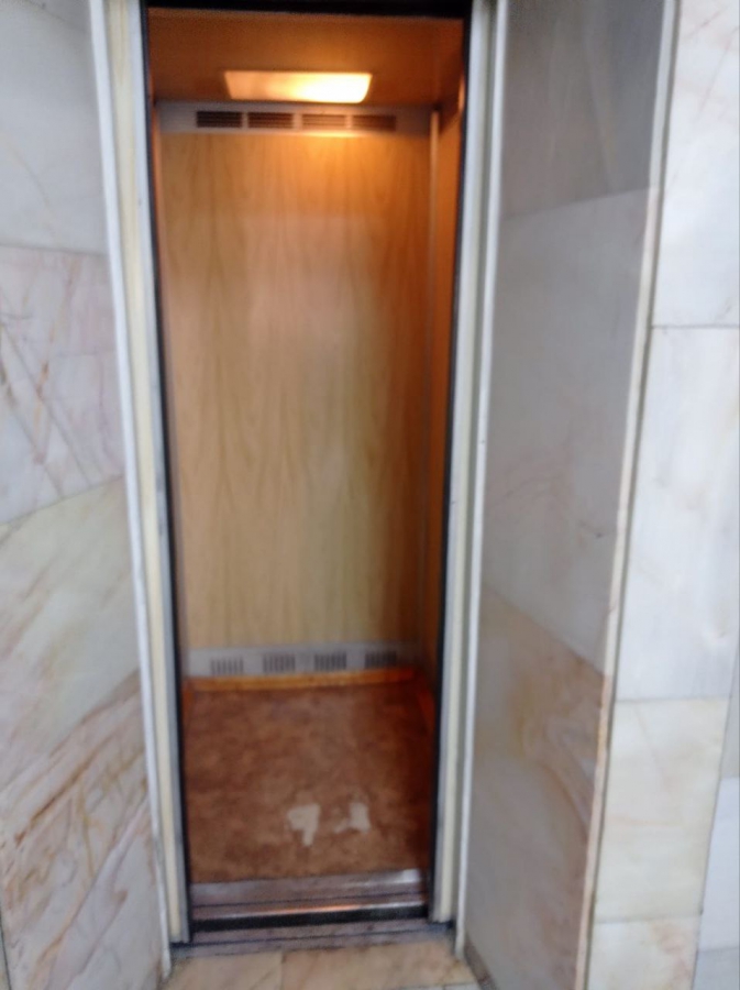 В городской больнице №6 заменят устаревшие лифты