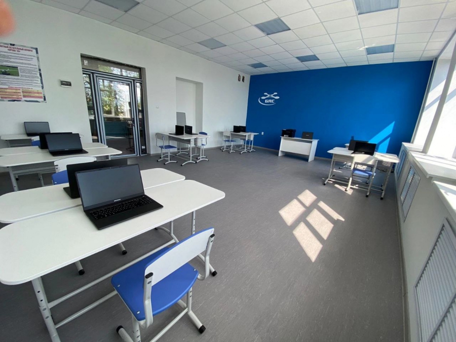 В школе Аткарска создали класс по управлению беспилотниками