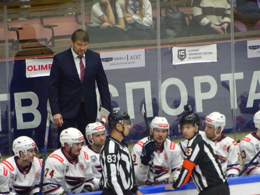 «Кристалл» проиграл домашний матч «Соколу»