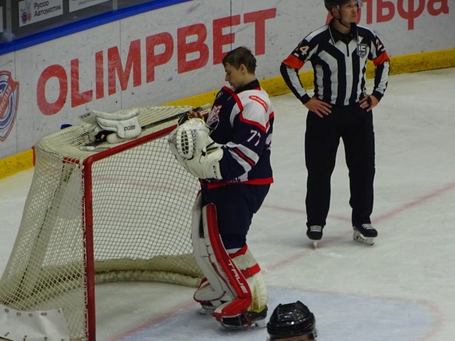 «Кристалл» проиграл домашний матч «Соколу»