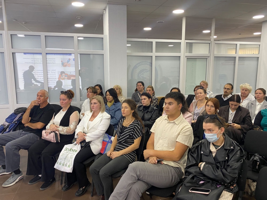 Продолжается массовое обучение населения навыкам оказания первой помощи