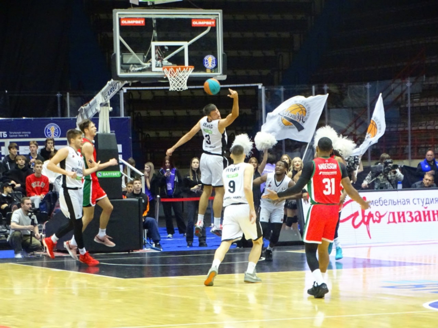 «Автодор» проиграл домашний матч фавориту Лиги