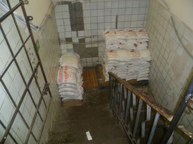 Александр Ландо потребовал закрыть 2 магазина в Саратове