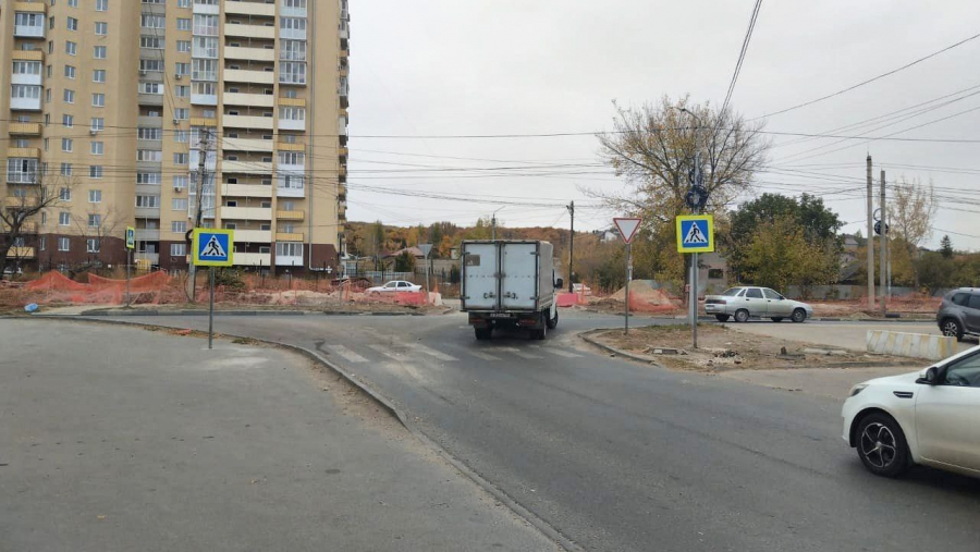 В Поливановке по просьбам жителей установили фонари и переходы