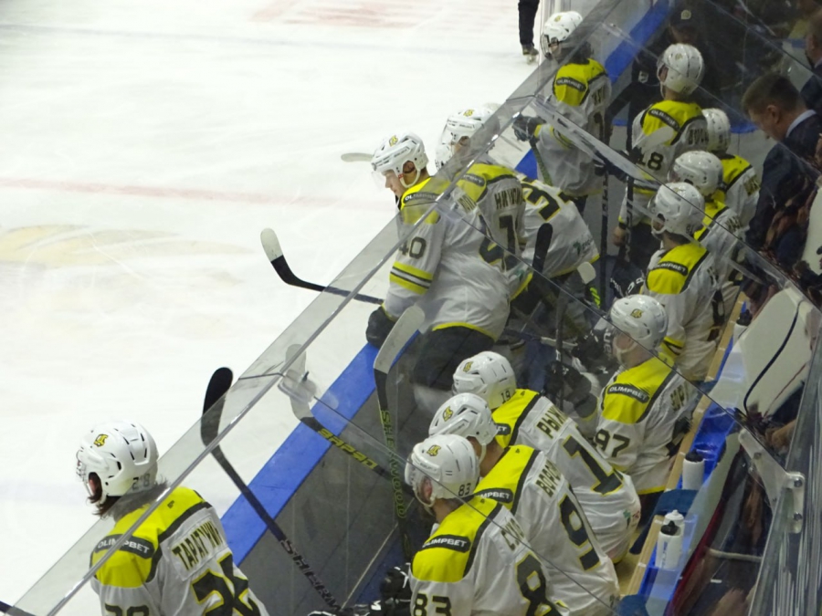 Саратовский «Кристалл» выиграл дерби у пензенцев