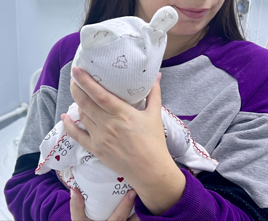 В роддоме 8-й горбольницы выходили девочку с весом при рождении 490 граммов