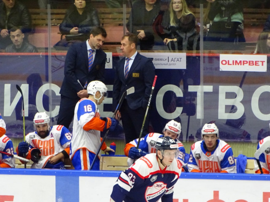 У «Кристалла» победная серия оборвалась на матче с питерской командой