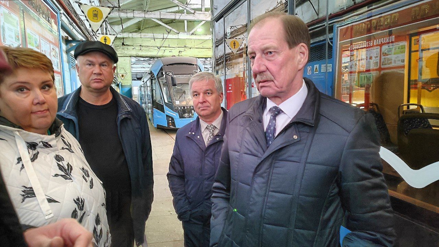 В Заводском районе начали ремонт депо для скоростного трамвая