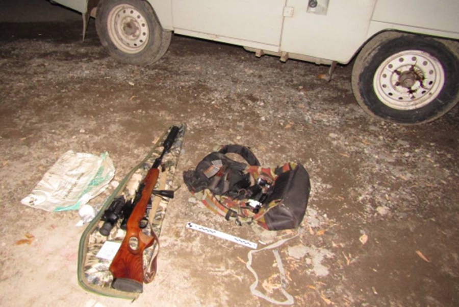 В Вольске полицейские остановили «УАЗ» браконьеров с тушей косули