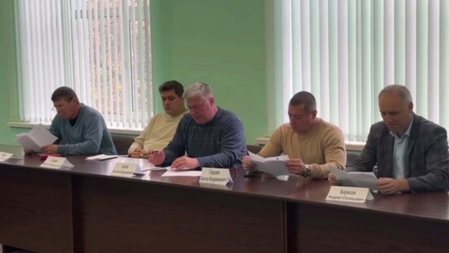 В Ртищевe депутат сокрыл информацию о доходах и утратил доверие