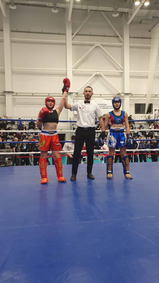 Кикбоксер из Саратова выиграла российское золото