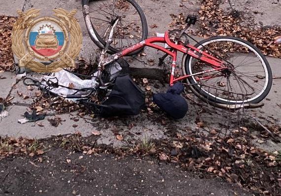 В Аркадакском районе водитель грузовика насмерть сбил велосипедиста