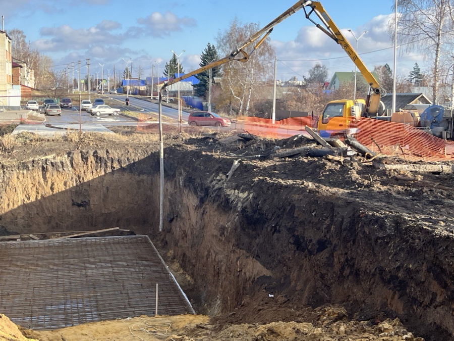 В Татищеве по инициативному проекту реконструируют насосную станцию