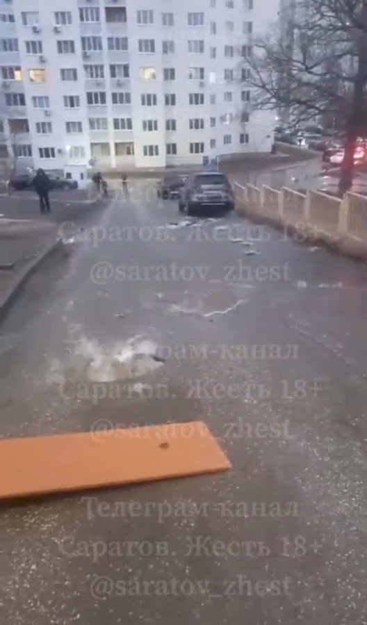 Во Фрунзенском и Октябрьском районах из-за коммунального ЧП нет воды
