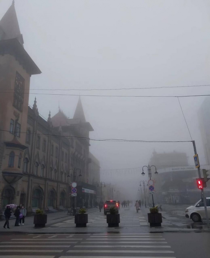 Из-за гололеда и тумана ГИБДД призывает водителей снижать скорость