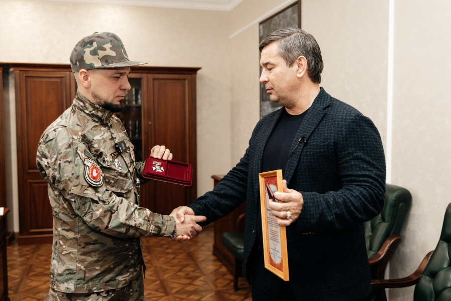 Саратовская компания «Агровита» получила награду за помощь бойцам СВО