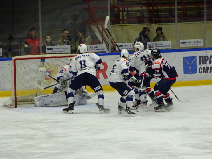 «Кристалл» спас игру с «десантниками» за 11 секунд до сирены