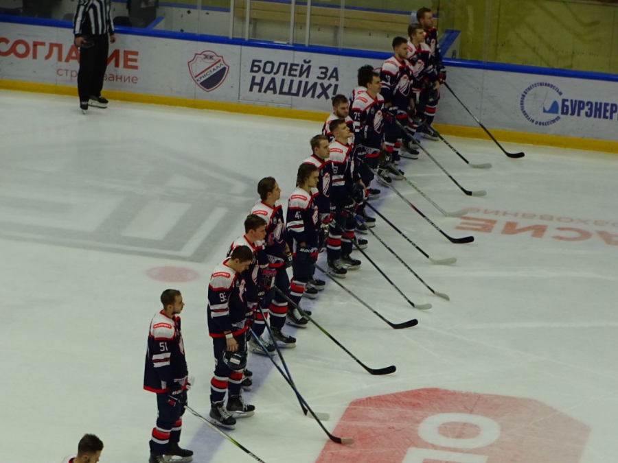 Саратовский «Кристалл» выиграл последний матч года