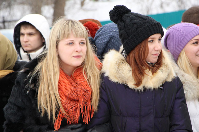 Губернатор Радаев сделал залп из пушки