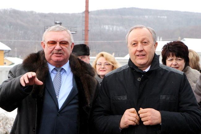 Губернатор Радаев сделал залп из пушки