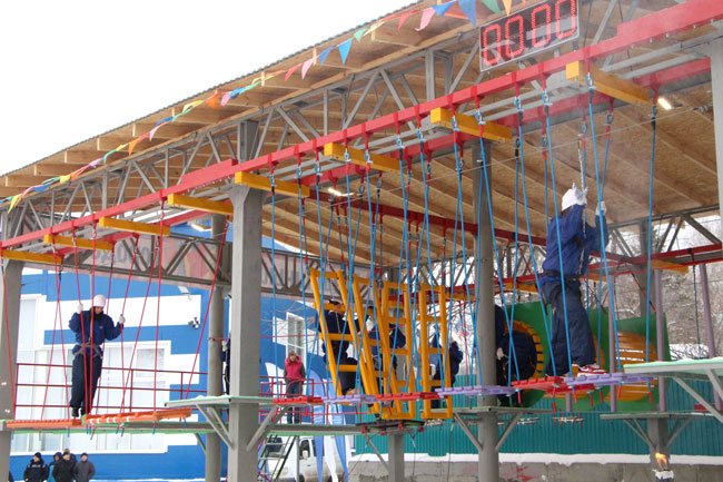 Губернатор Радаев сделал залп из пушки