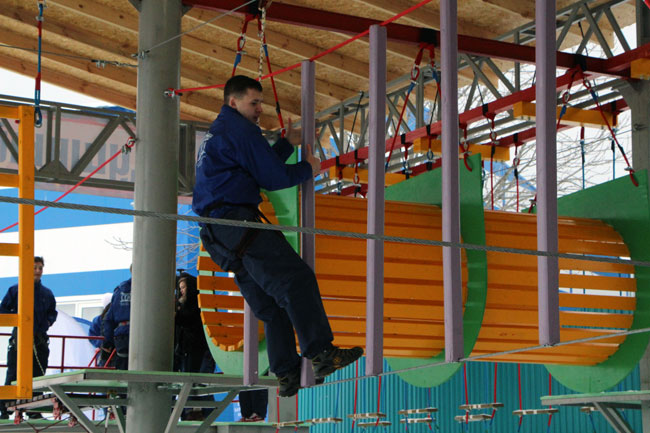 Губернатор Радаев сделал залп из пушки