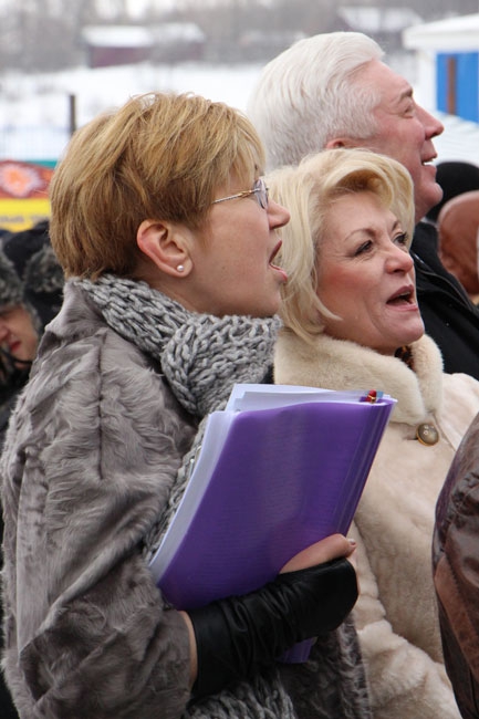 Губернатор Радаев сделал залп из пушки