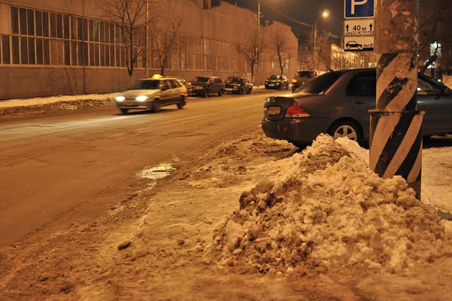 Грищенко пообещал жестко контролировать качество уборки снега