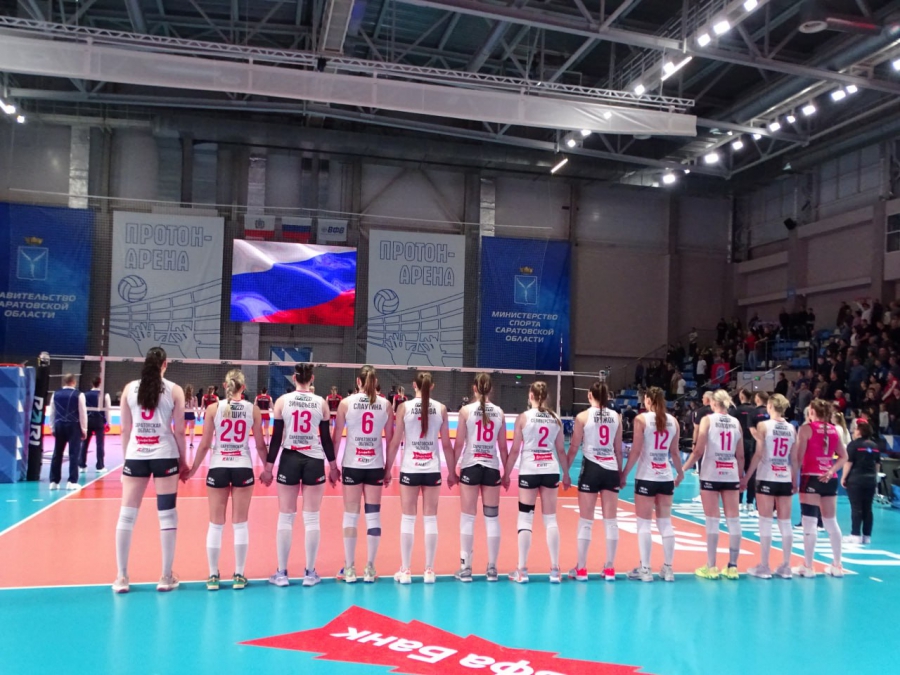 Волейболистки «Протона» разгромно победили «Омичку»