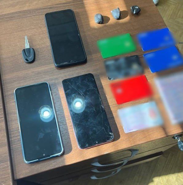 Саратовец ждет суда за закладки с наркотиками и отмывание 900 тысяч рублей