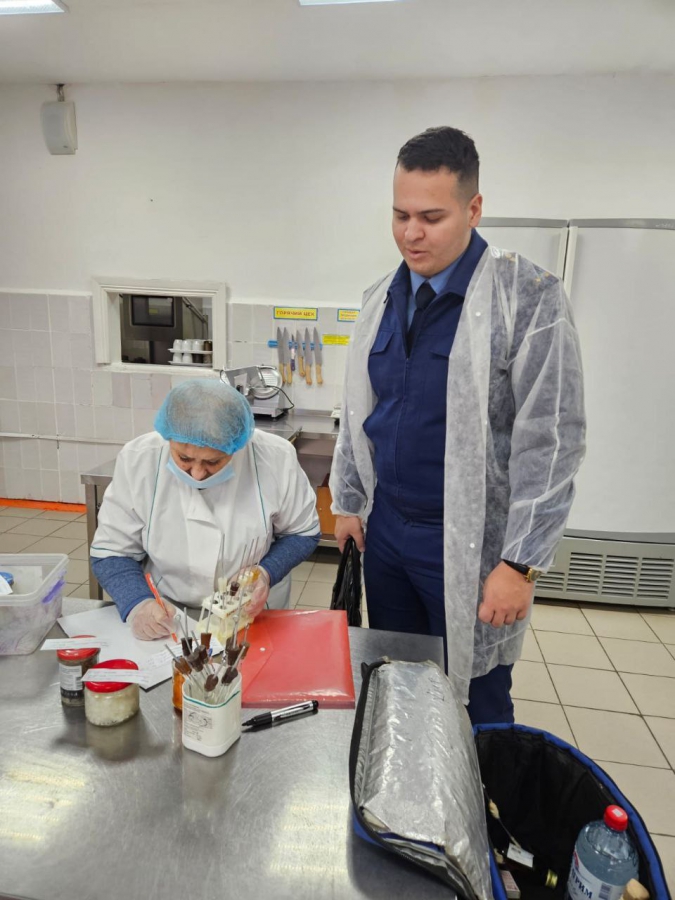 В Марксе школьники массово заболели норовирусом из-за нарушений санитарных норм