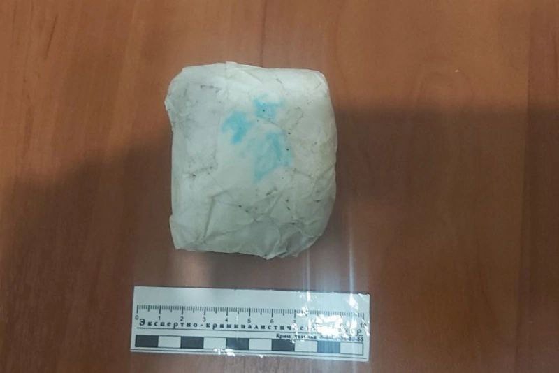 Двое саратовцев ждут суда за распространение наркотиков через интернет-магазин